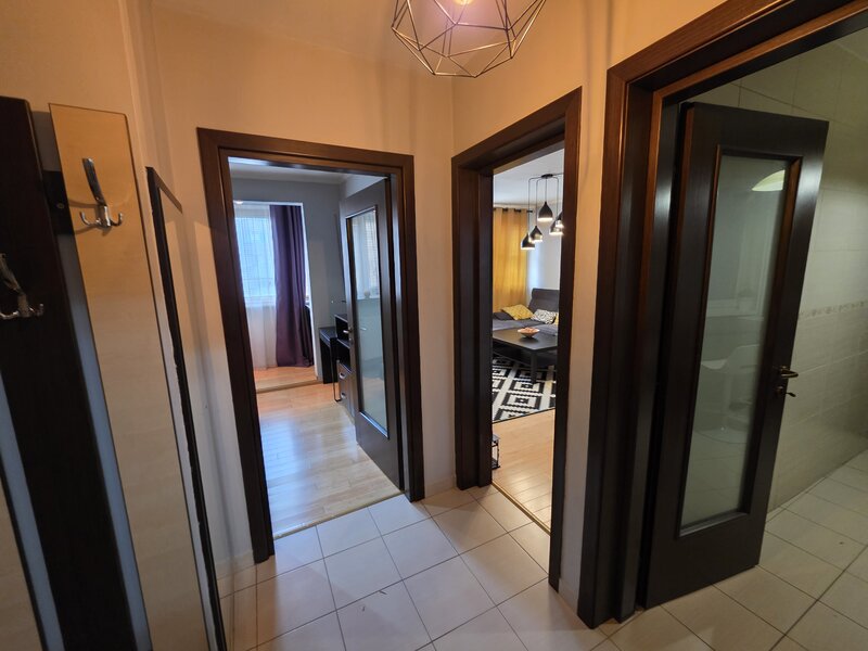 Sala Palatului, Cismigiu, Calea Victoriei, 2 camere, et. 6/8, mobilat,